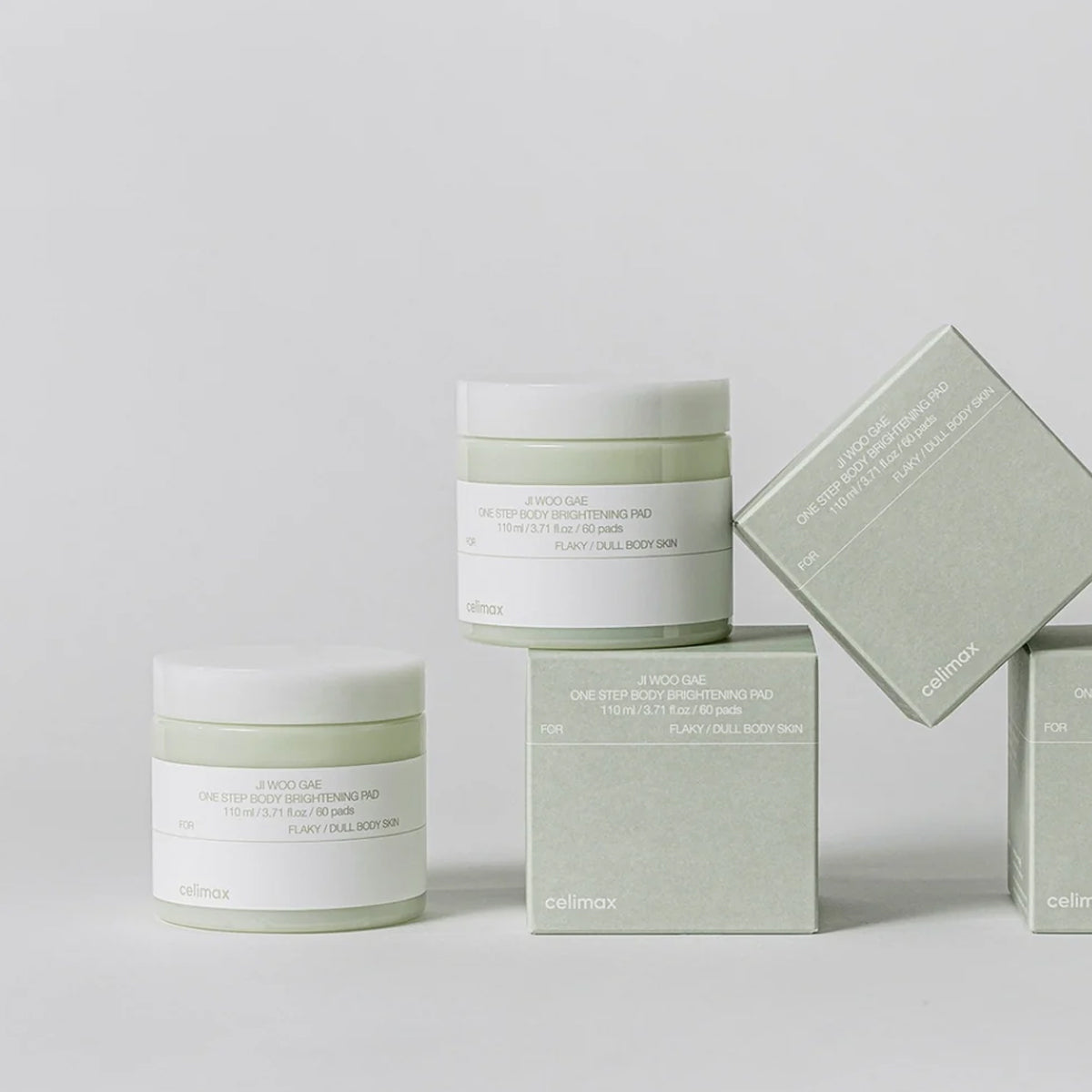 Celimax Ji Woo Gae One Step Body Brightening Pad – Korean skincare exfoliating pads with niacinamide for bright, even-toned body skin. Before & After. Packaging