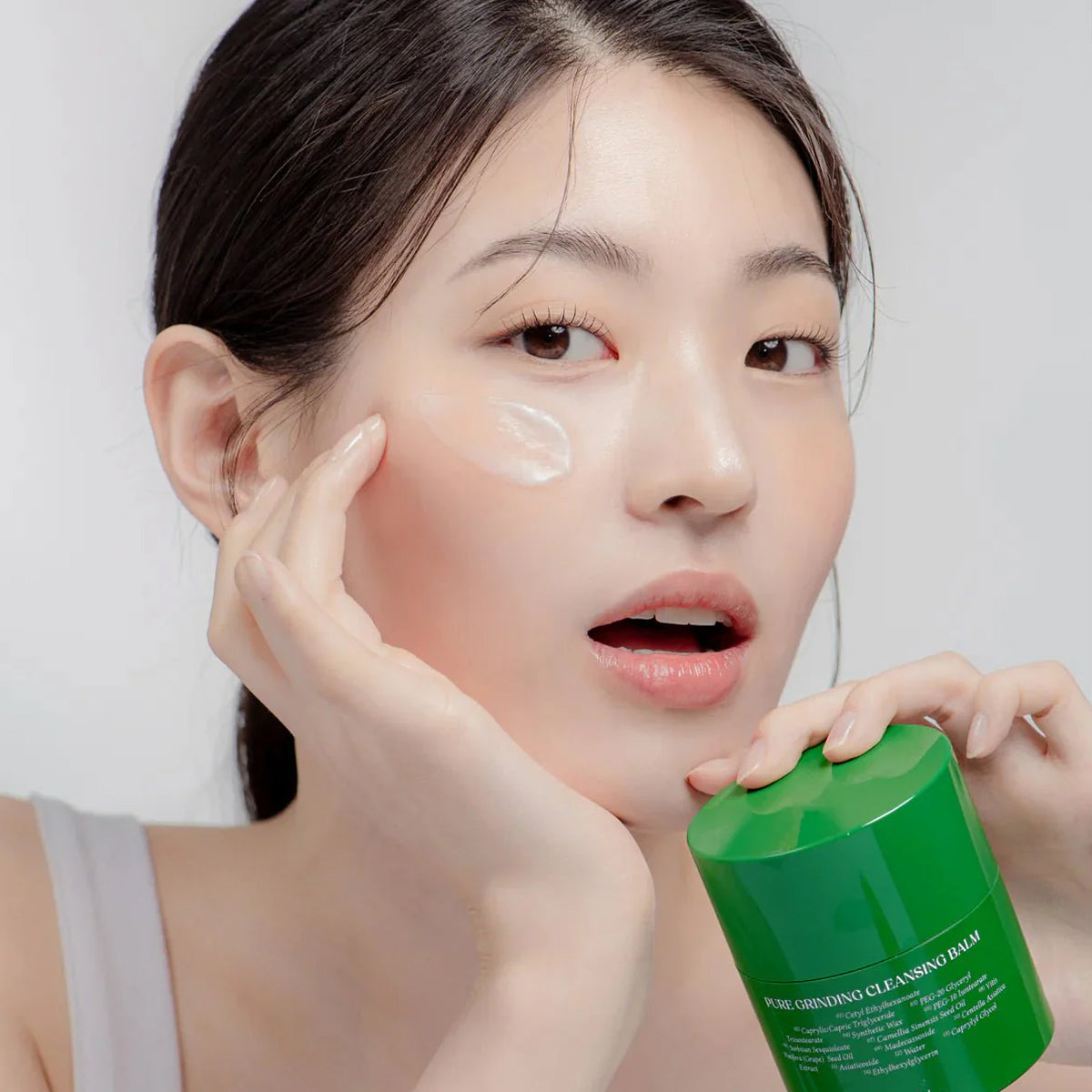 Dr. Althea Pure Grinding Cleansing Balm – Korean skincare cleansing balm for sensitive skin, melts makeup and nourishes with Centella and Green Tea. On skin
