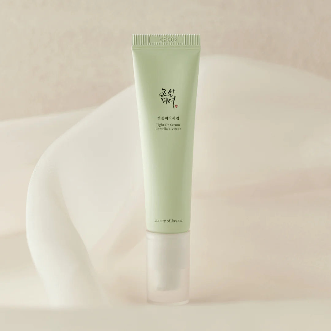 Light On Serum Centella + Vita C (30ml)