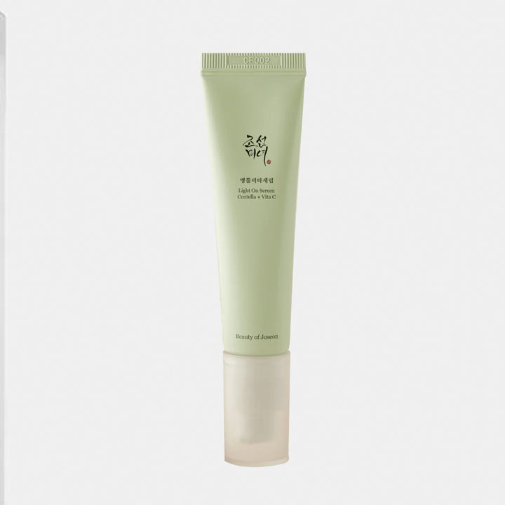 Light On Serum Centella + Vita C (30ml)