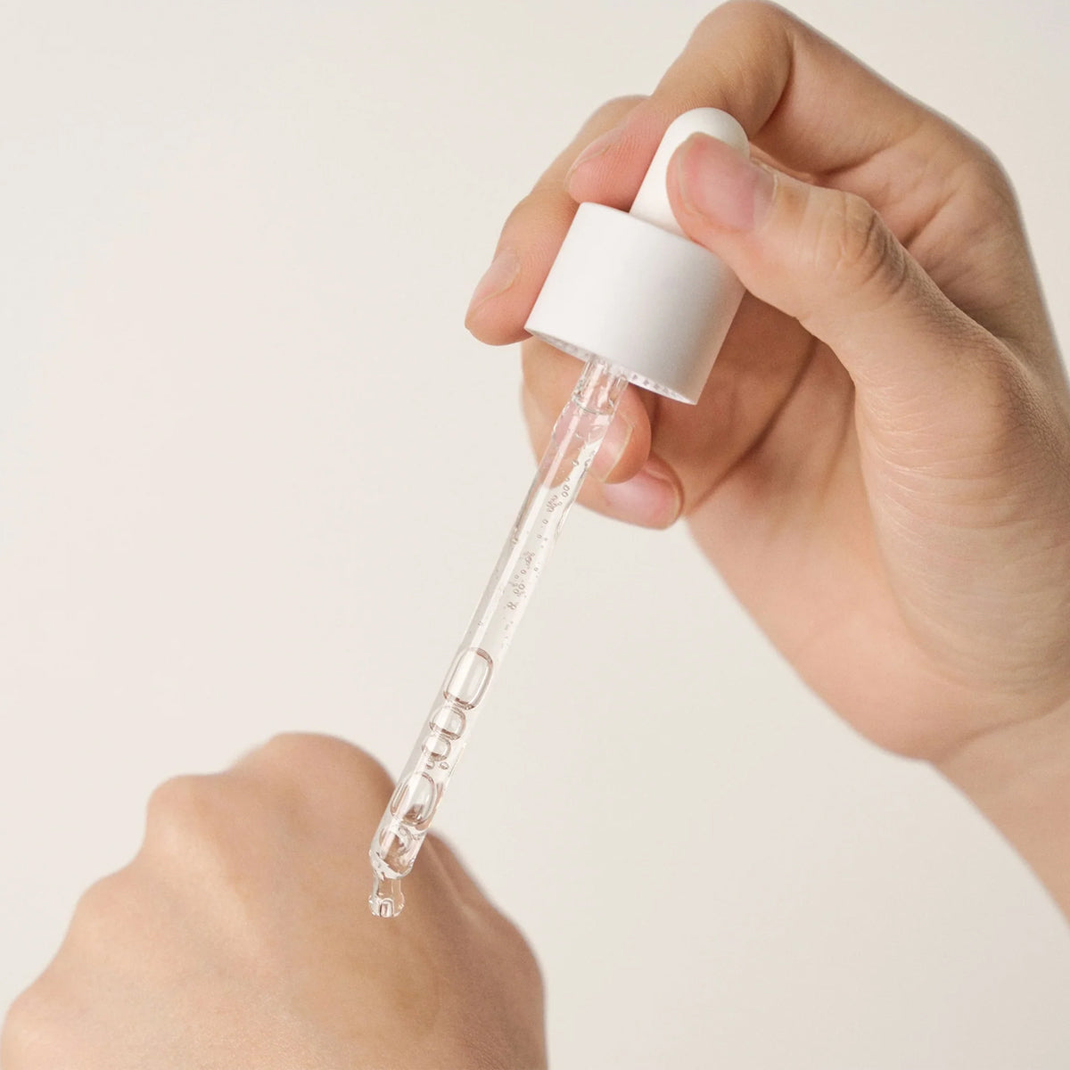 Madagascar Centella Poremizing Fresh Ampoule (100ml)