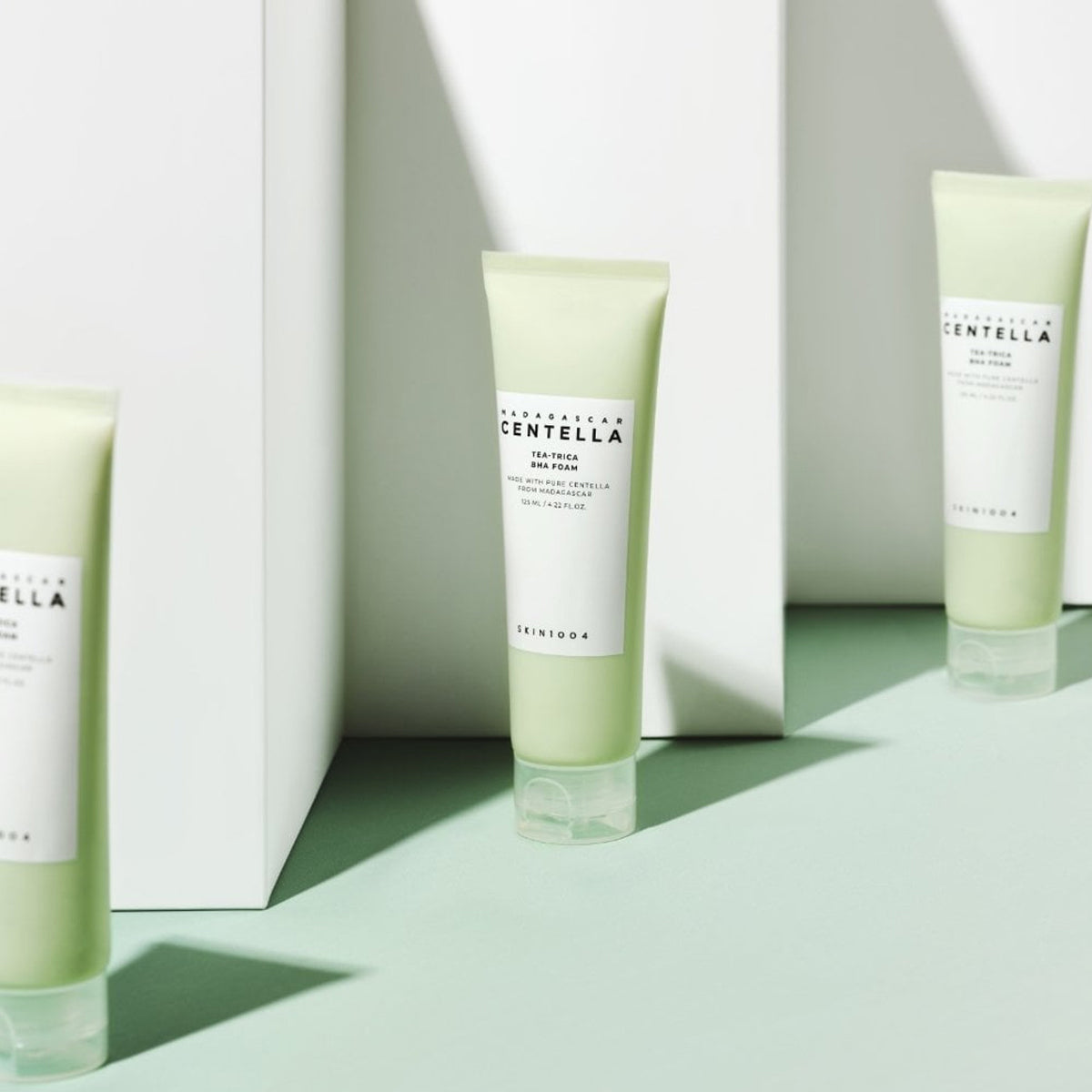 SKIN1004 Madagascar Centella Tea-Trica BHA Foam 125mL - Deep Cleansing Korean Face Wash