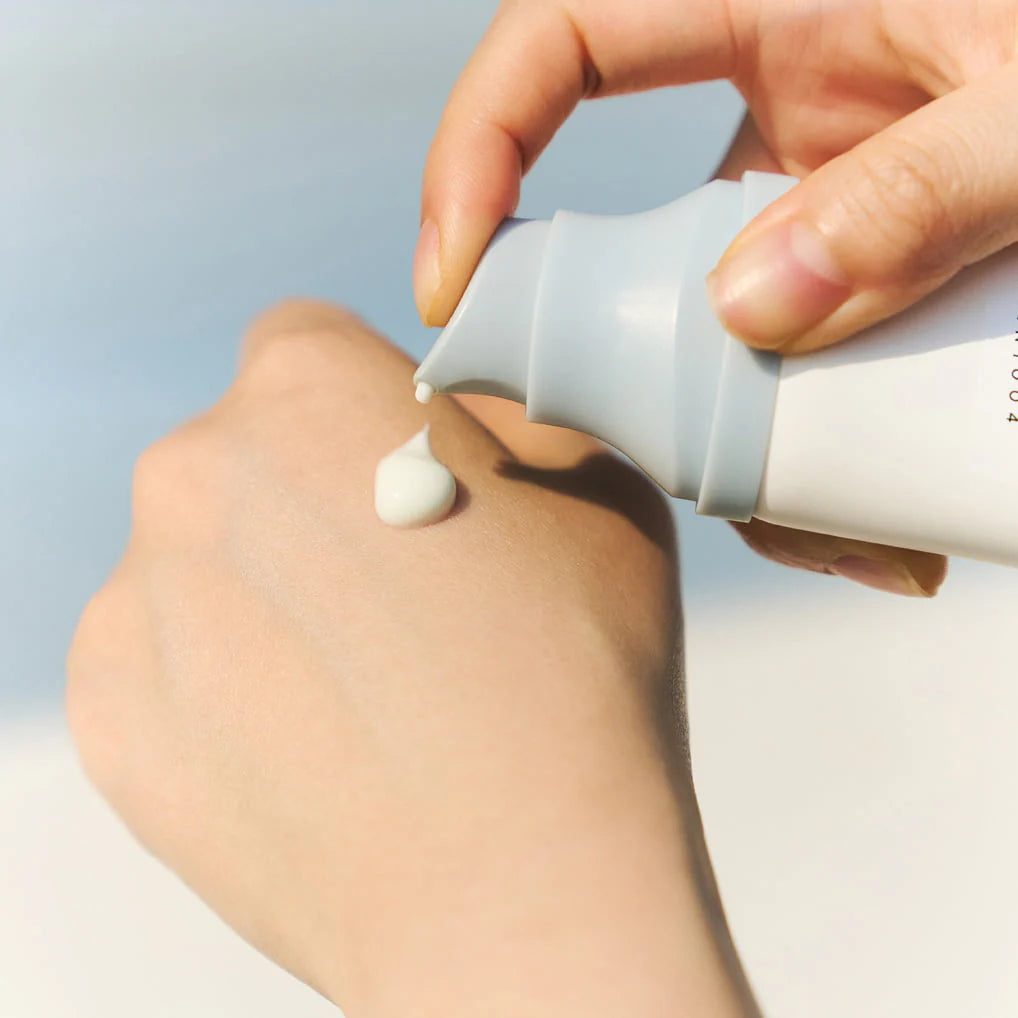 Madagascar Centella Hyalu-Cica Water-Fit Sun Serum SPF50+ PA++++ (50ml)