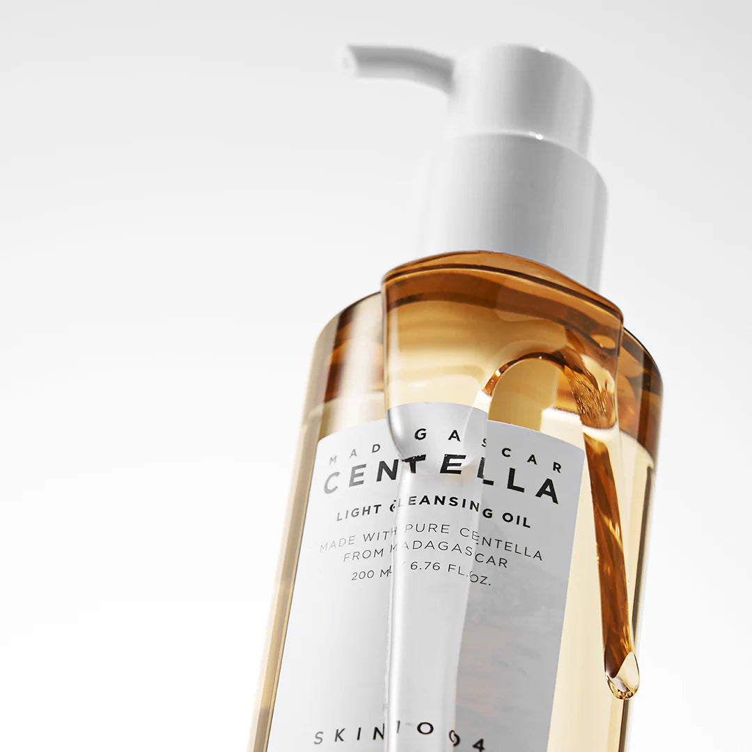 Madagascar Centella Light Cleansing Oil (200ml)