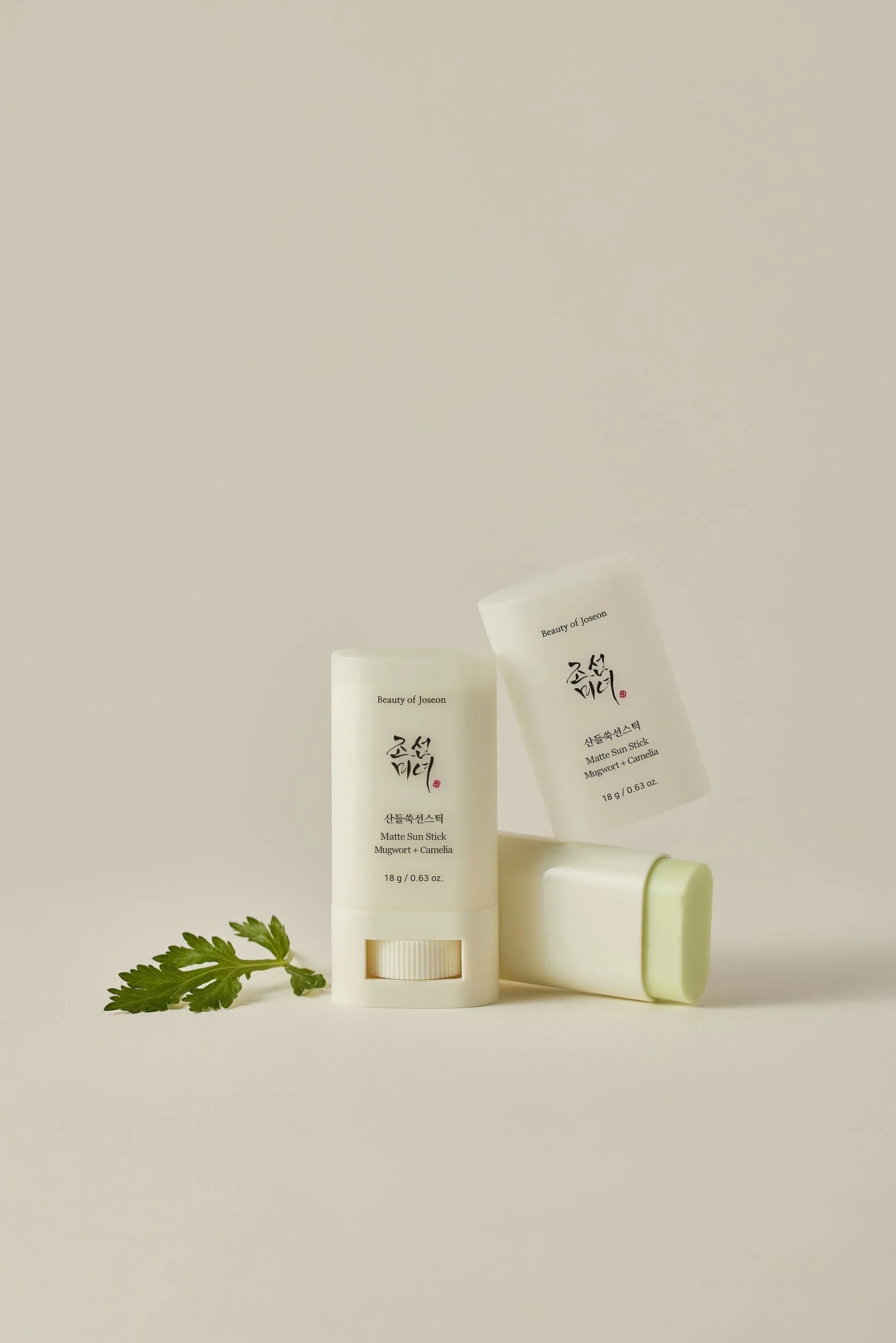 Matte Sun Stick Mugwort+Camelia SPF 50+