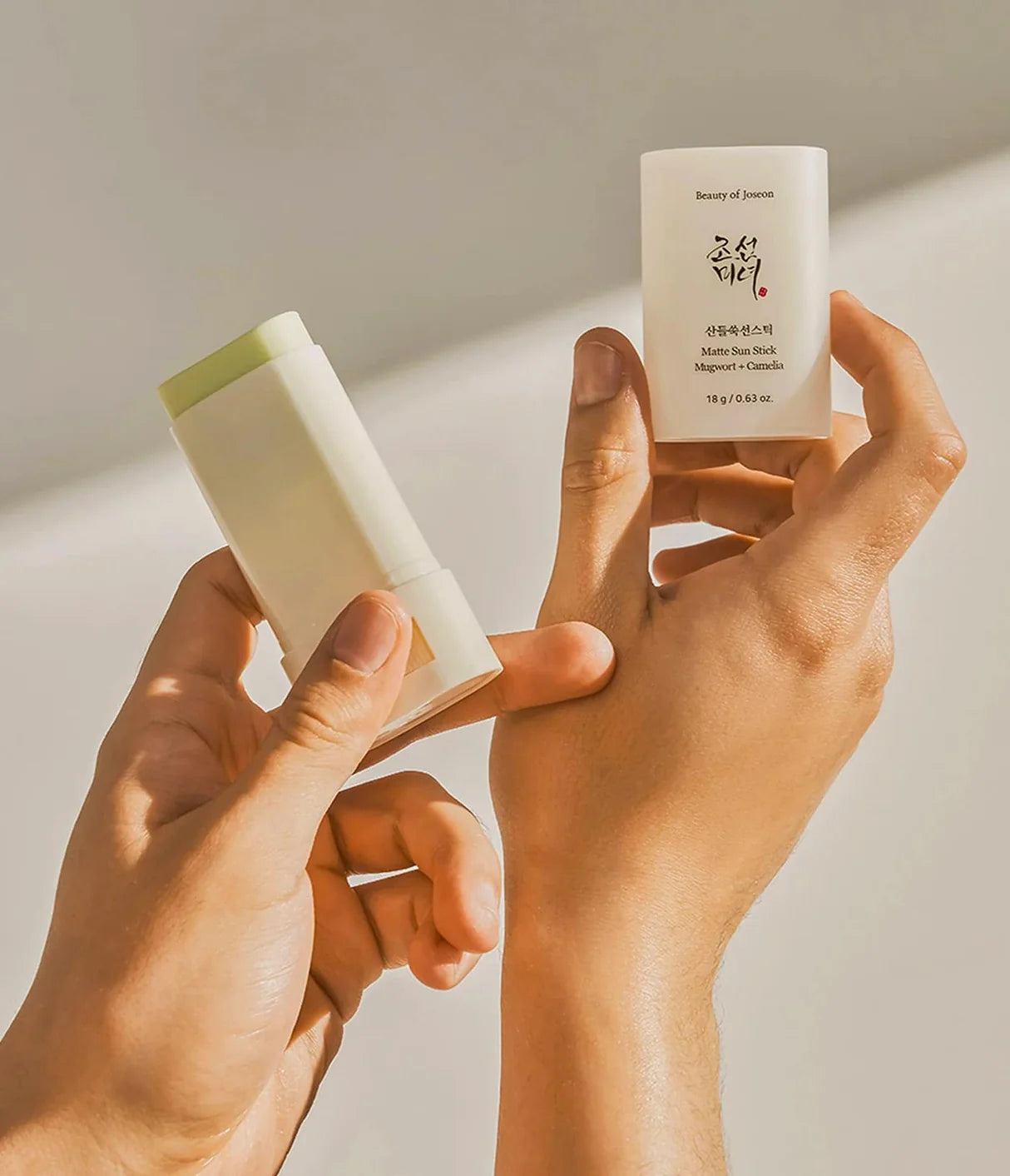 Matte Sun Stick Mugwort+Camelia SPF 50+