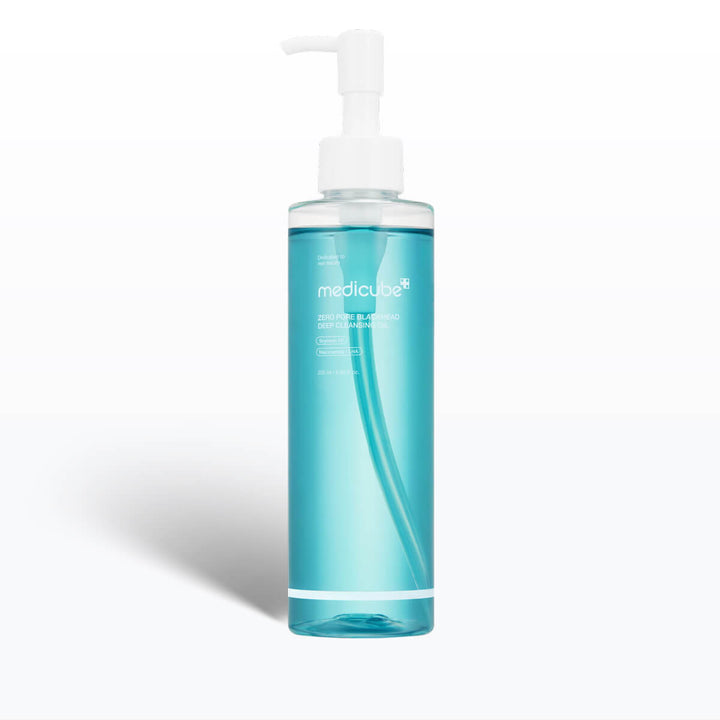 Medicube Cleansing Oil 205mL bottle for deep cleansing blackheads and unclogging pores in humid climates.