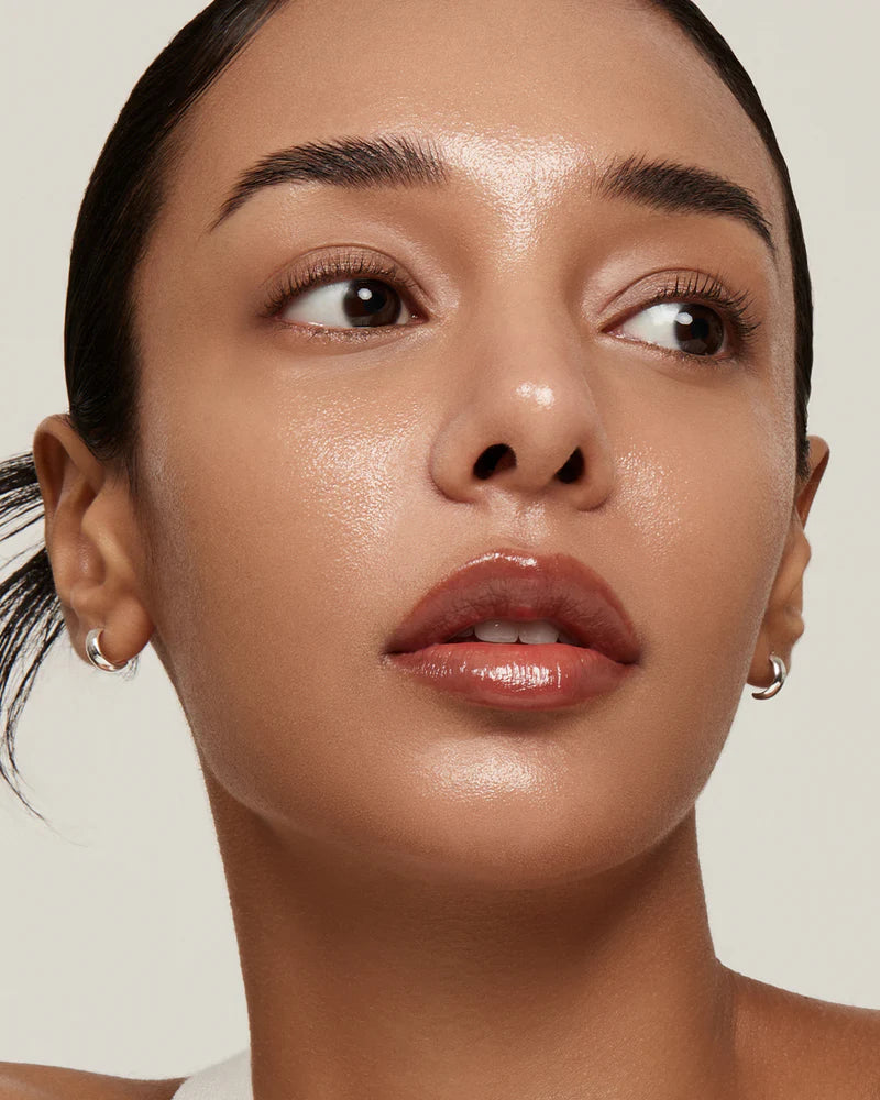 Anua Rice Enzyme Brightening Cleansing Powder | Korean powder face wash for radiant skin | Buy in Dubai at Mirae Beauty Hub UAE. On skin