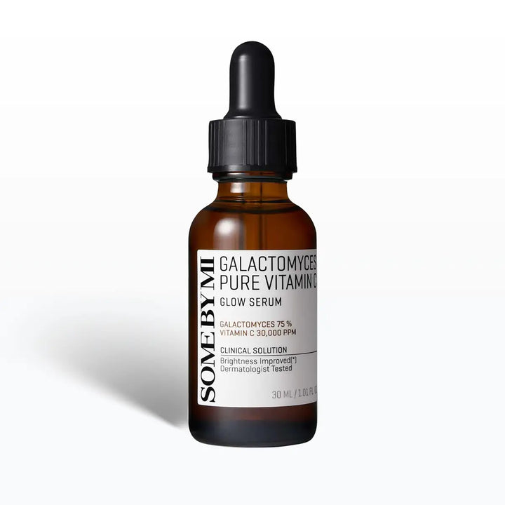 SOME BY MI Galactomyces Pure Vitamin C Glow Serum 30mL in a dropper bottle for brightening skin and minimizing dark spots.