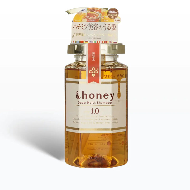 &Honey Deep Moist Shampoo 440mL in a stylish bottle with a luxurious design, perfect for hydrating dry hair.
