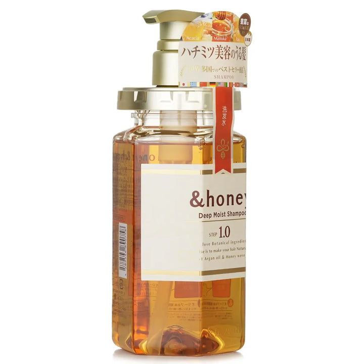 &Honey Deep Moist Shampoo 440mL bottle with pump for ultra-hydrating hair care.