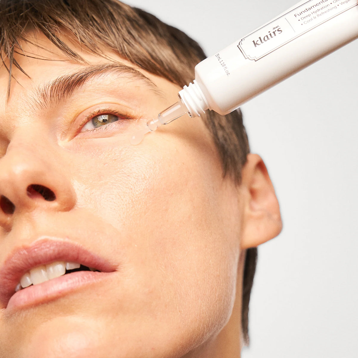 dear Klairs Fundamental Eye Awakening Gel 35mL | Korean under-eye gel for puffy eyes and dark circles, perfect for oily and sensitive skin in UAE. Using on skin