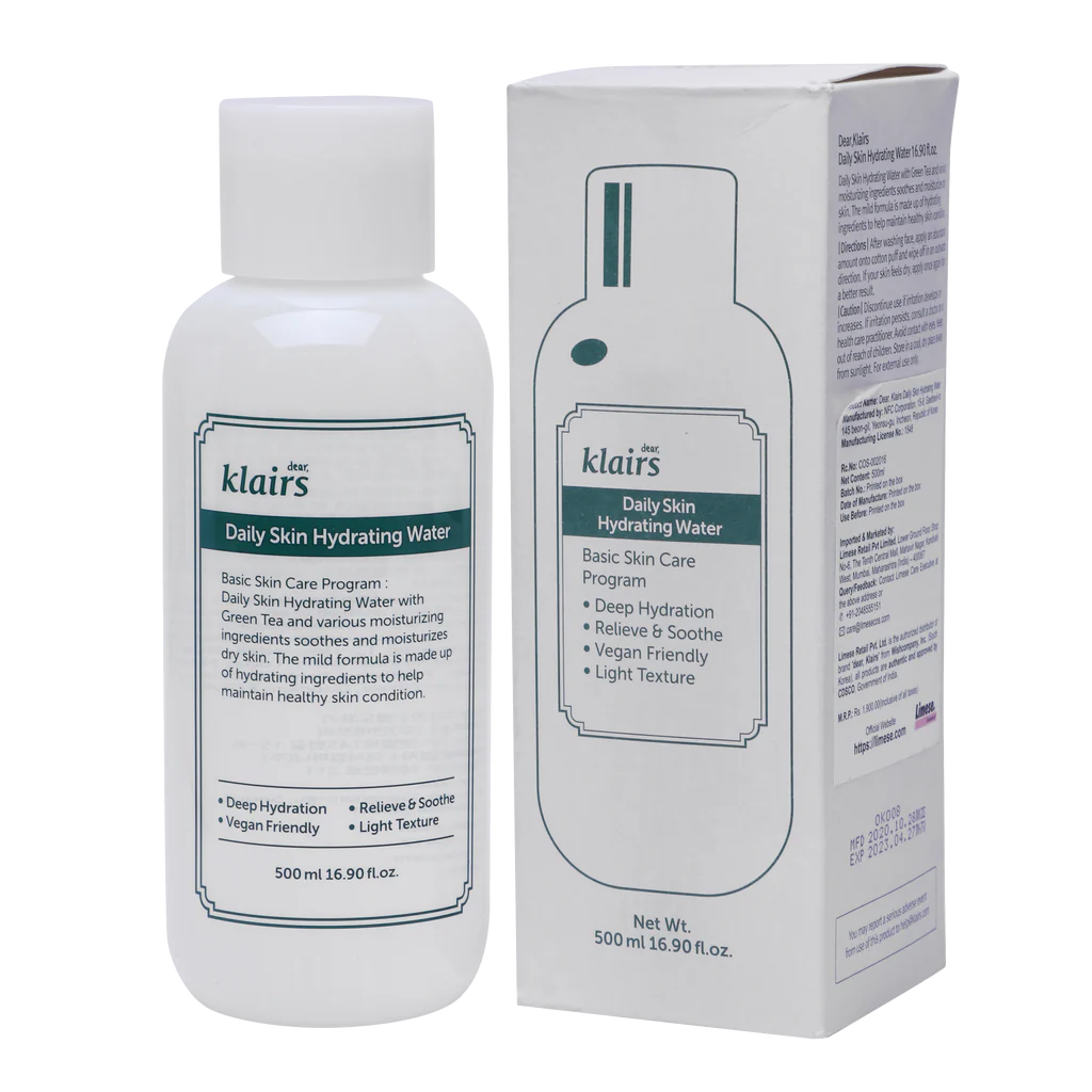 Product packaging for Dear KLAIRS Daily Skin Hydrating Water, showing the 500 mL bottle alongside its box, with branding and product information.